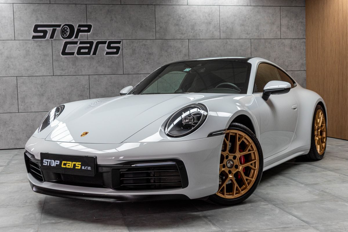 Porsche 911 CARRERA S