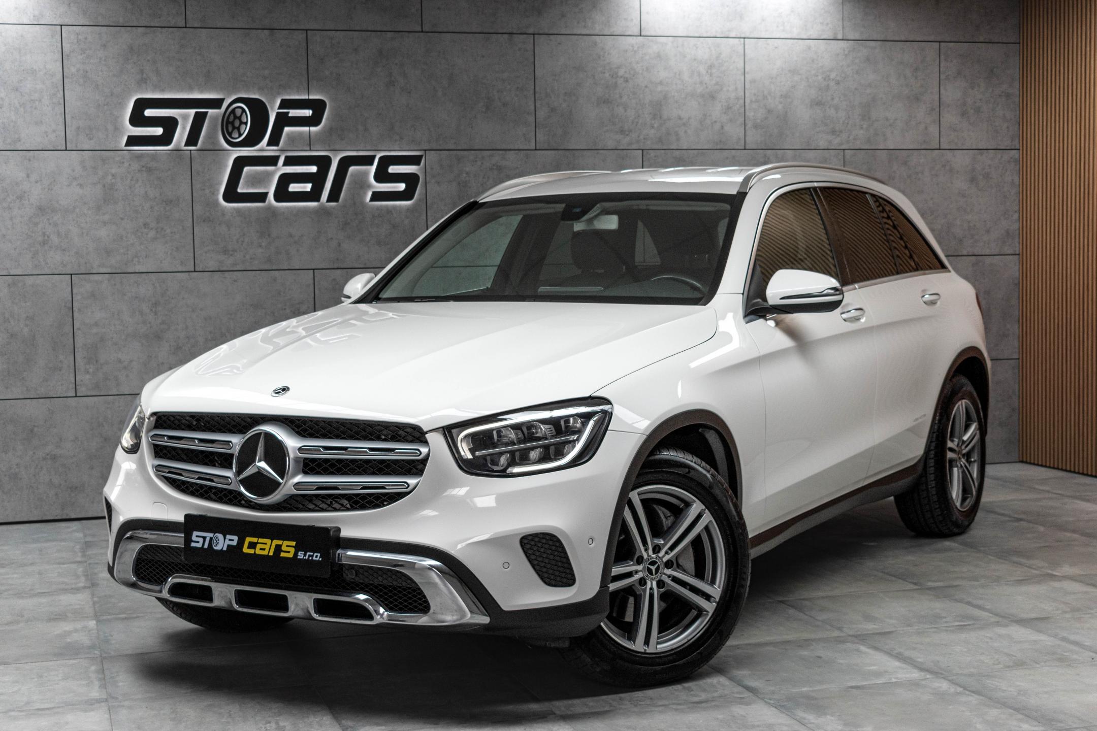 Mercedes-Benz GLC 200d 4x4*TAŽNÉ*NEZ.TOPENÍ*ČR*