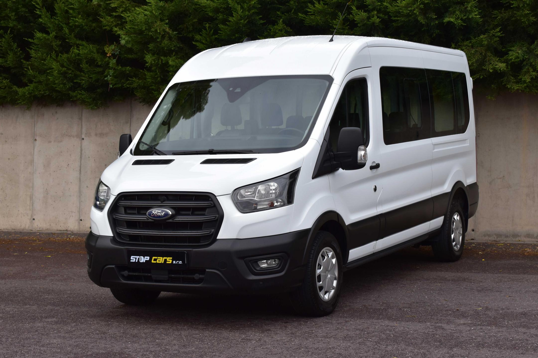 Ford Transit 2.0 EcoBlue TAŽNÉ*9.MÍST*ČR 1M
