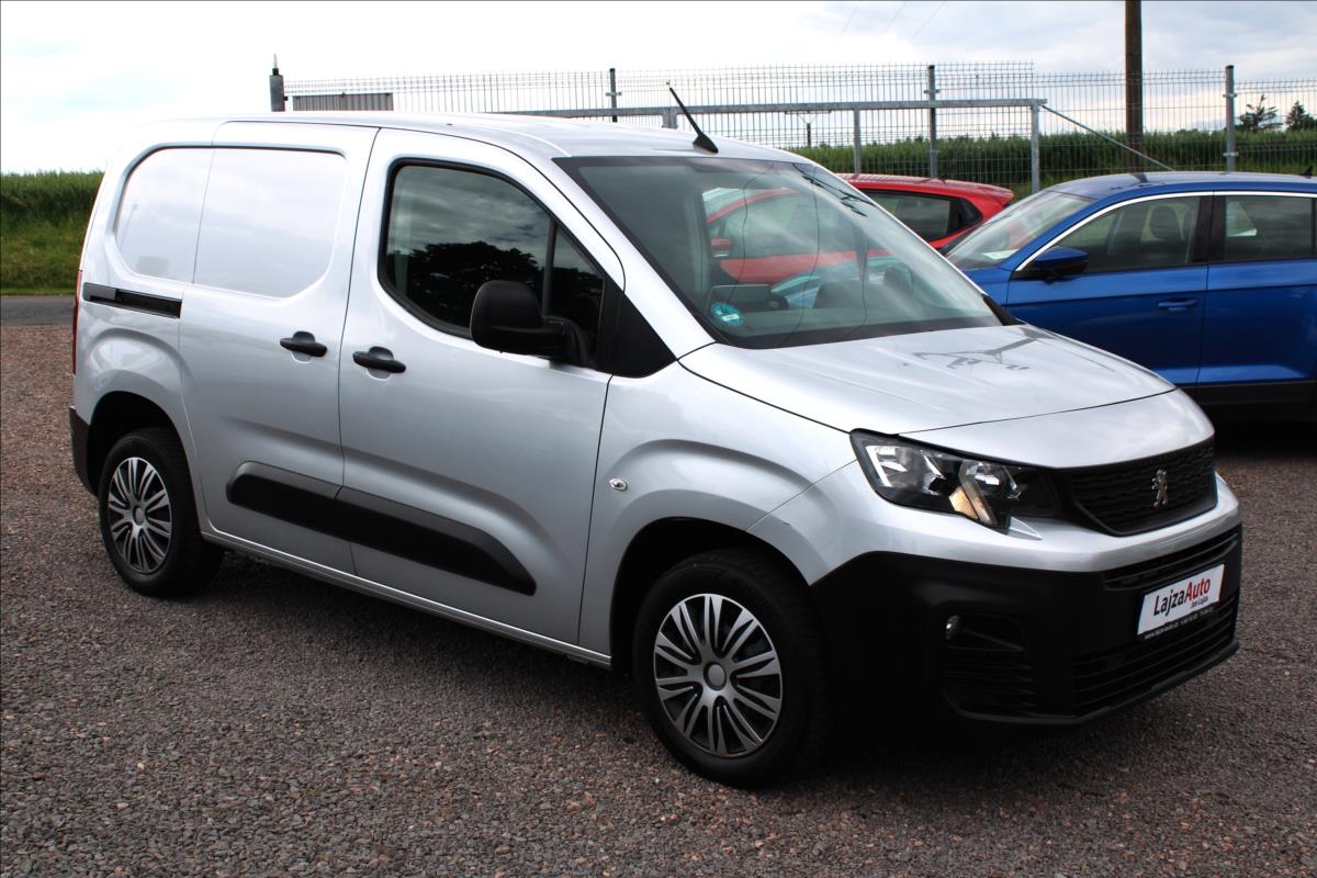 Peugeot Partner 1,5 BHDi 96kW NAVI, AC, 1. maj