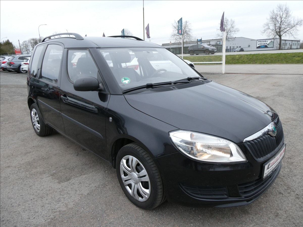 Škoda Roomster 1,4 i 16V klimatizace, závěs