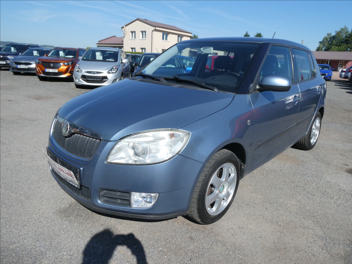 Škoda Fabia 1,6 Sport 77kW auto klima,závě