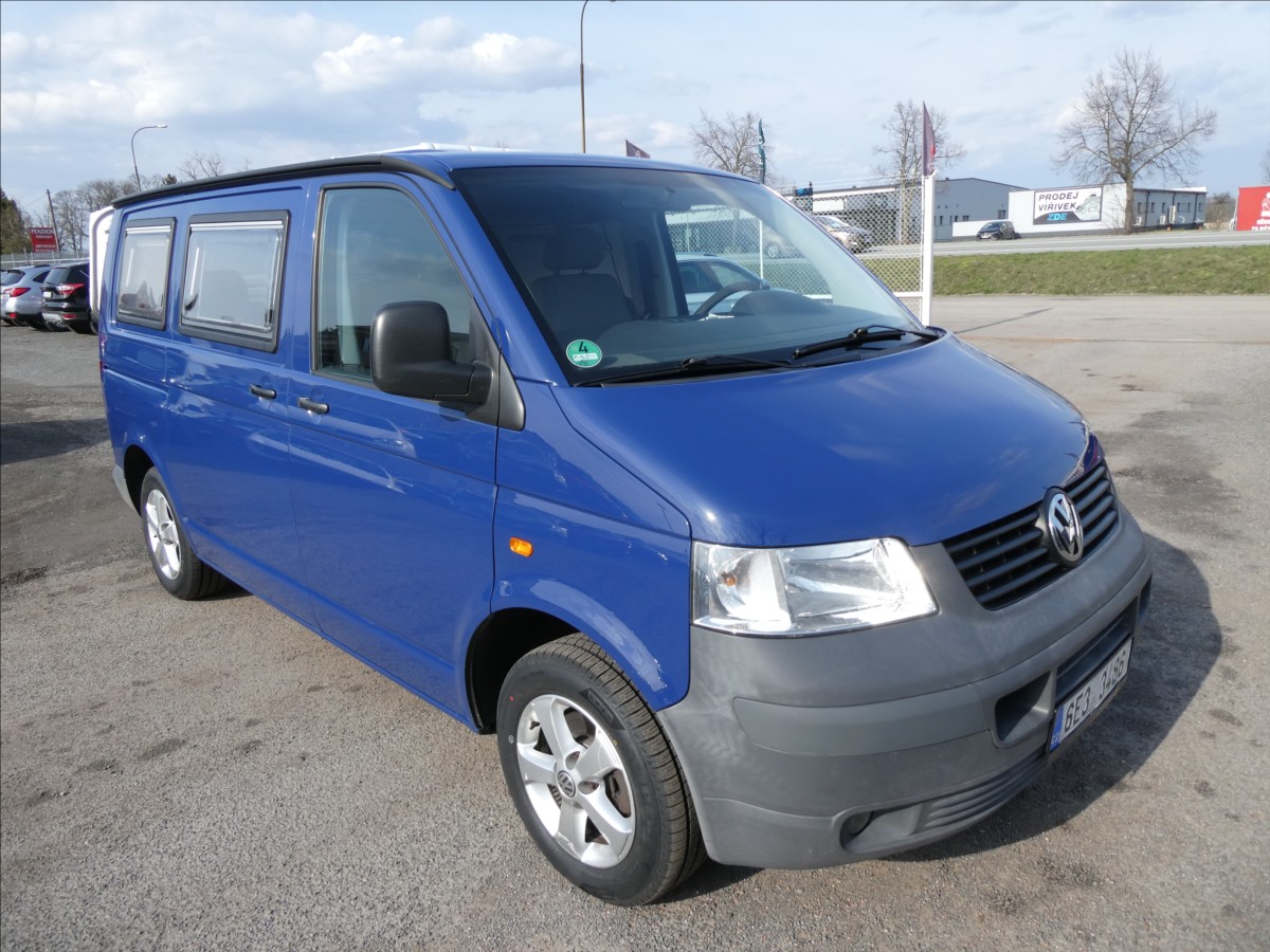 Volkswagen T5 California 2,5 TDi 96kW obytný vůz