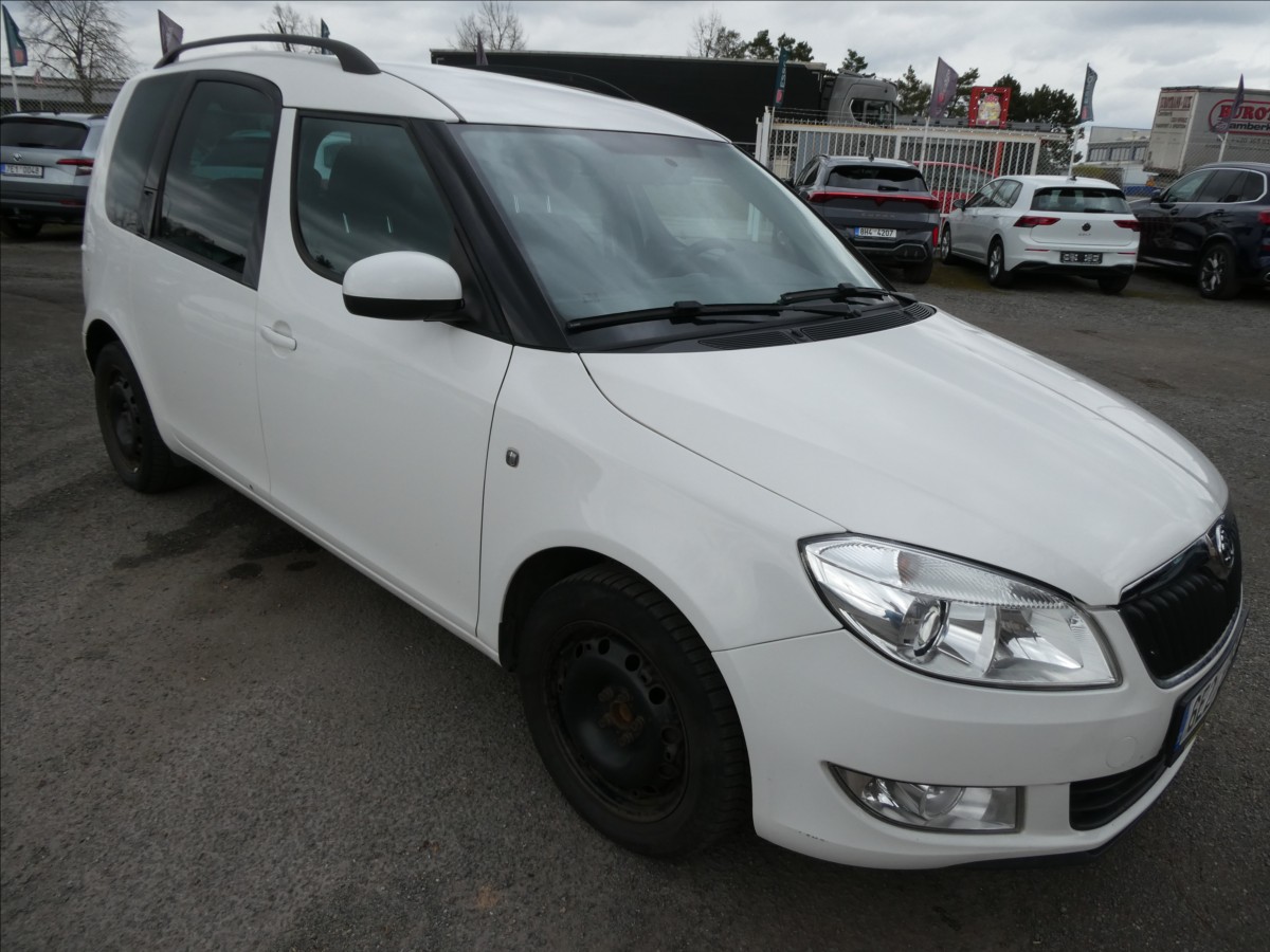 Škoda Roomster 1,6 TDi 77kW 2xkola,auto klima