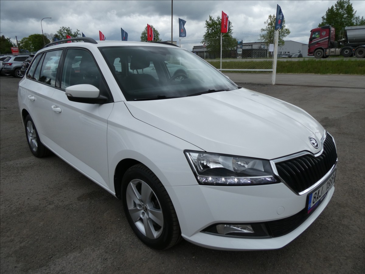 Škoda Fabia 1,0 TSi 81kW 2x kola, serviska