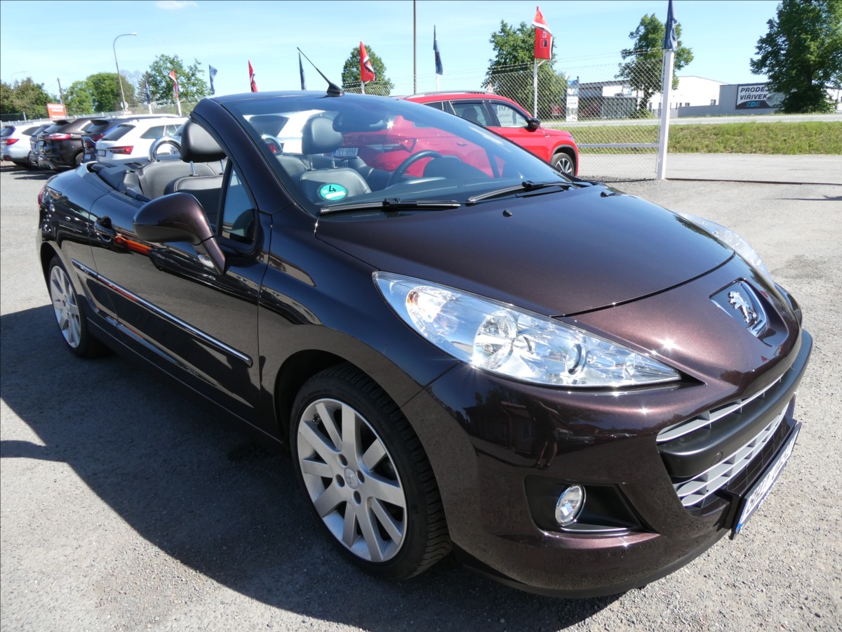 Peugeot 207 1,6 16V CC kabrio Allure TOP!