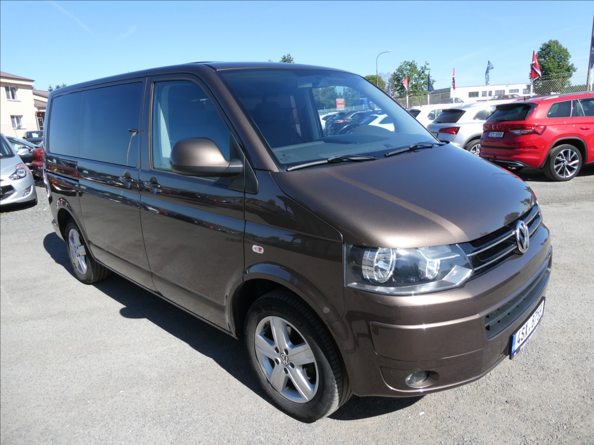 Volkswagen Multivan 2,0 TDi 103kW závěs, NAVI