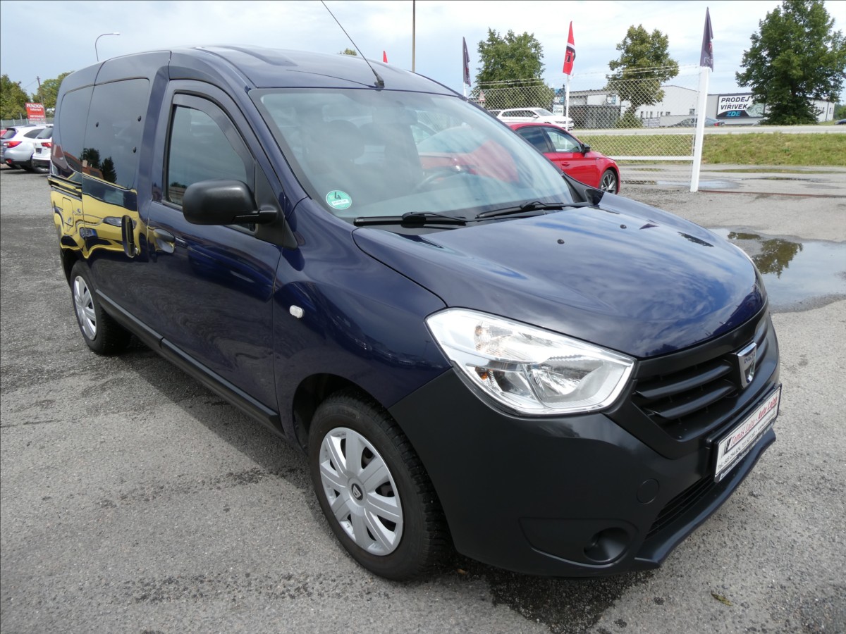 Dacia Dokker 1,6 i 16V 1.MAJITEL, SERVISKA
