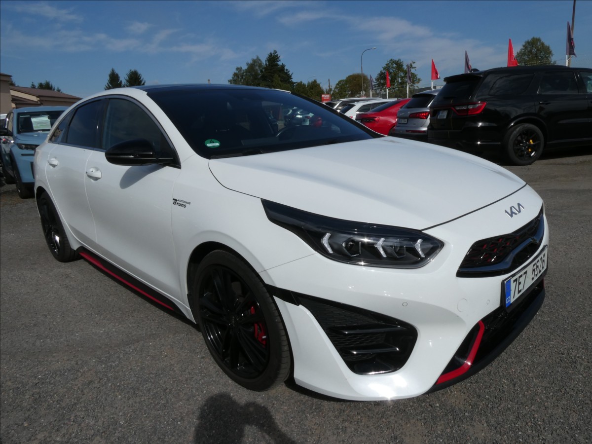 Kia ProCeed 1,6 T-GDI 150kW GT ZÁRUKA