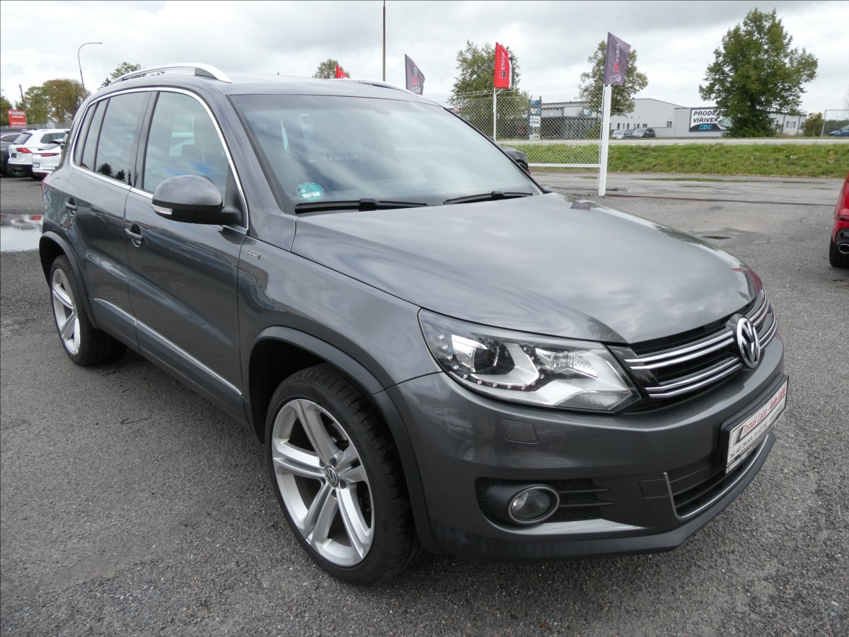 Volkswagen Tiguan 2,0 TDi 110kW Lounge DSG, 4x4