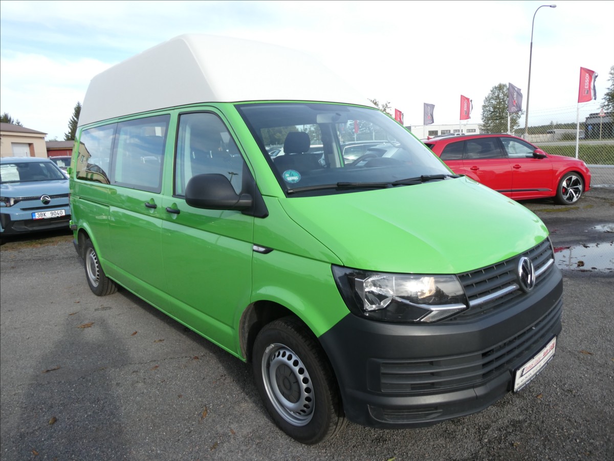 Volkswagen Transporter 2,0 TDi 75kW L2H2,9.míst,2xkol