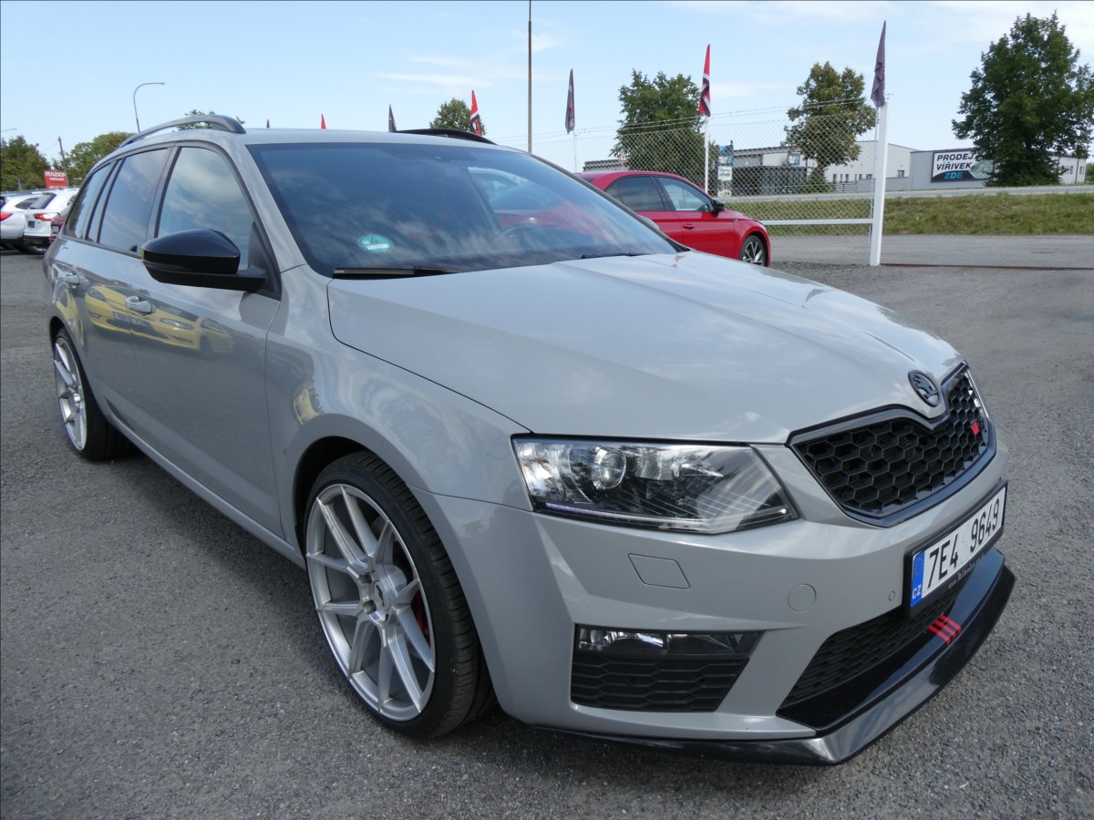 Škoda Octavia 2,0 TSi 162kW RS NAVI,EL. ŠÍBR