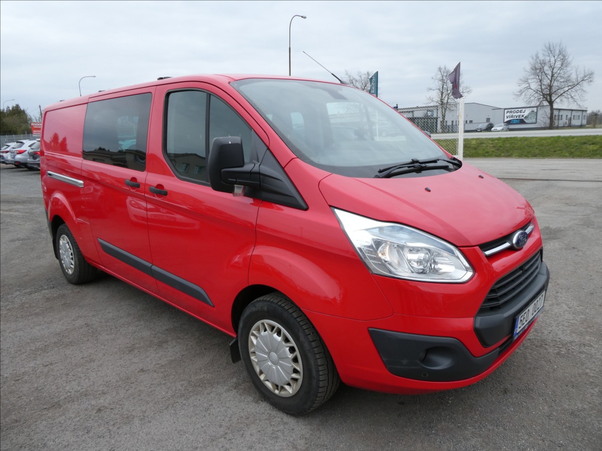 Ford Transit Custom 2,0 TDCi 6.míst,vestavba,2x ko