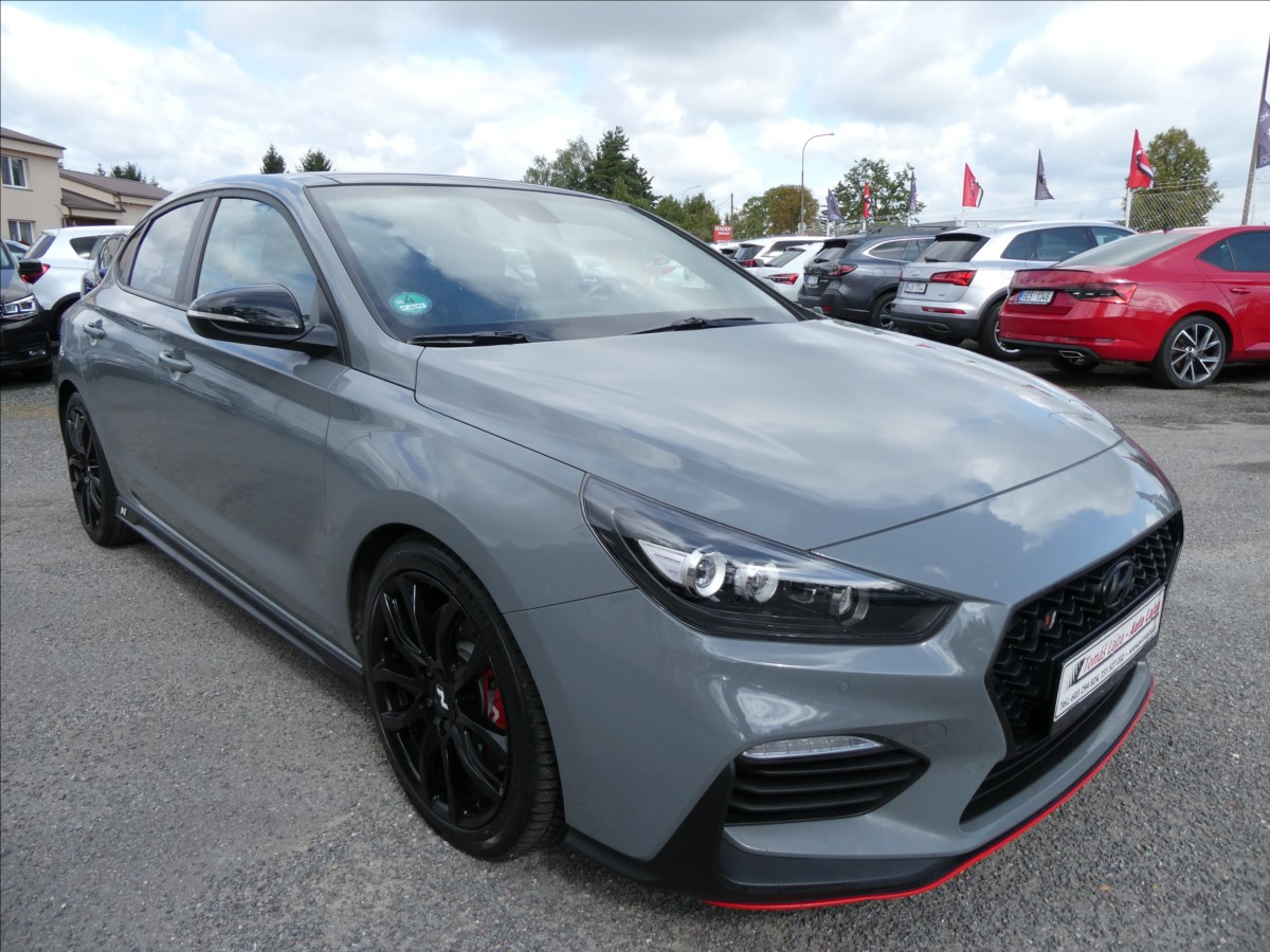 Hyundai i30 2,0 i N 202kW serviska