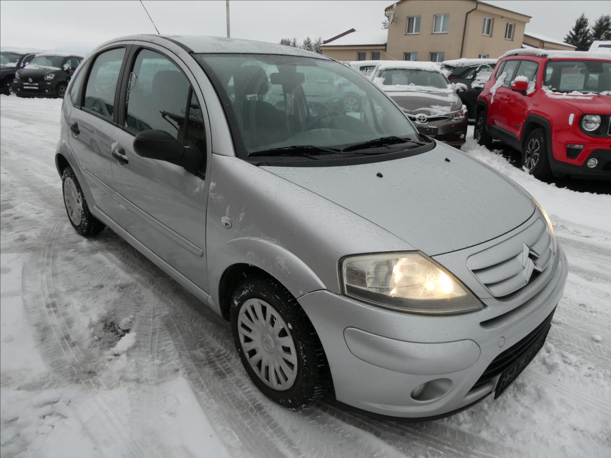 Citroën C3 1,4 16V Confort,2 x kola,klima