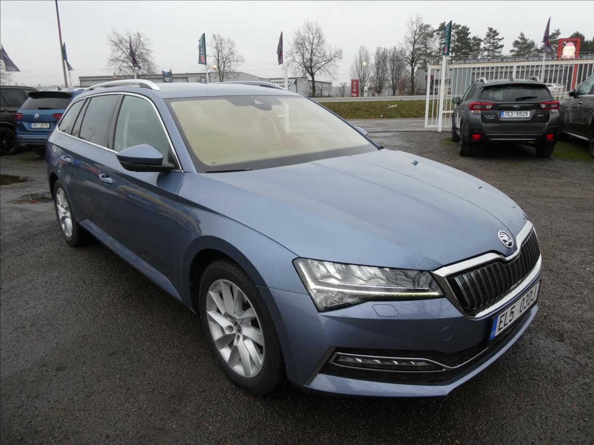 Škoda Superb 1,4 iV STYLE+ 1.majitel,DPH,ČR