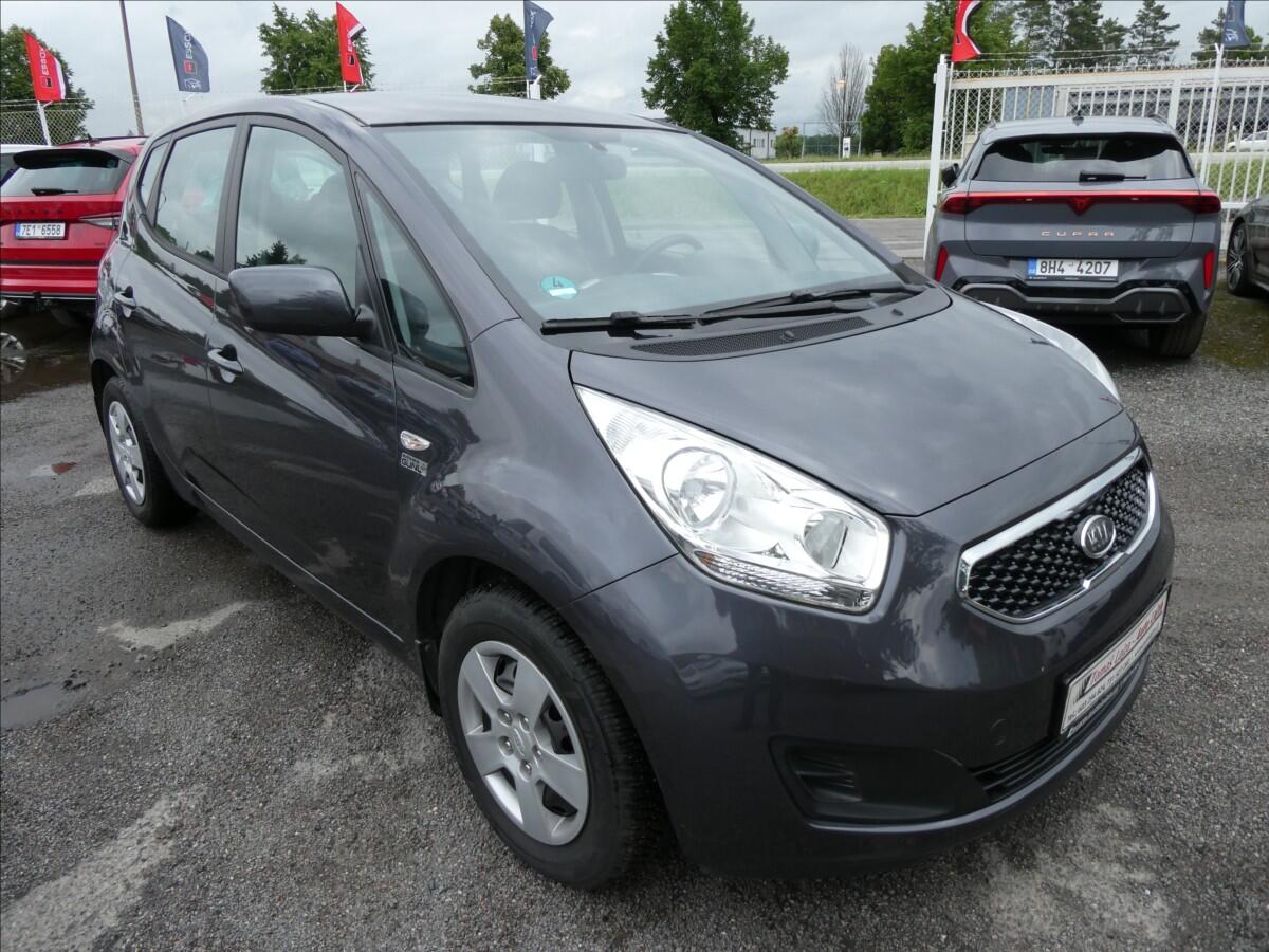 Kia Venga 1,6 i 92kW klima,2x kola,závěs