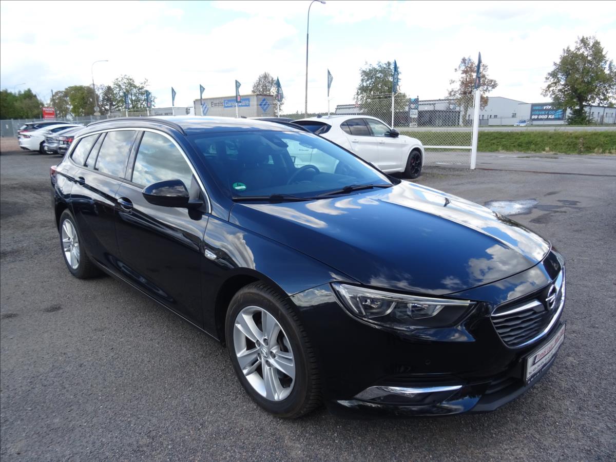 Opel Insignia 2,0 CDTi 125kW automat,servisk
