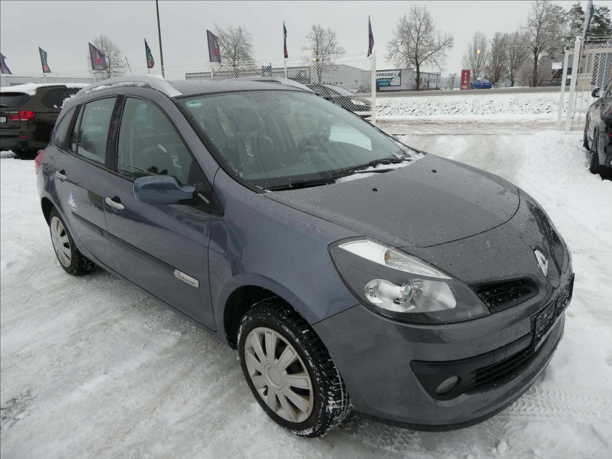 Renault Clio 1,2 i 55kW, klima, 2.majitel