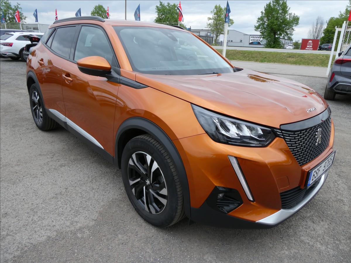 Peugeot 2008 1,2 PureTech 74kW Allure,závěs