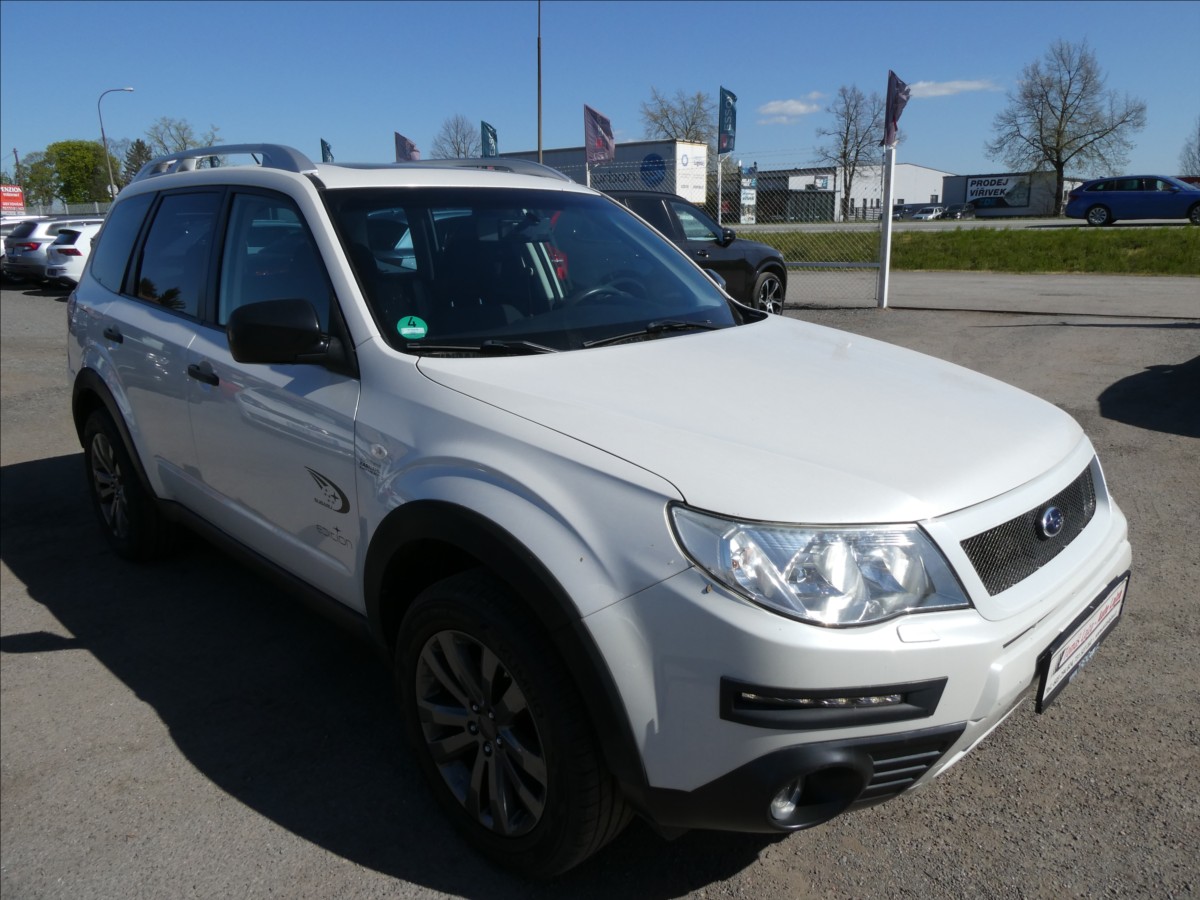 Subaru Forester 2,0 i 110kW 4x4, po servise
