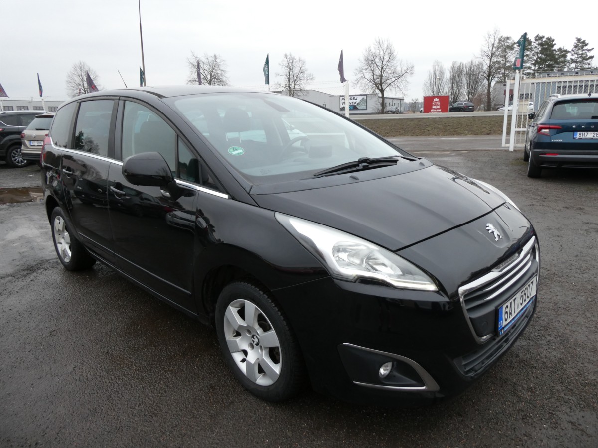 Peugeot 5008 2,0 e-HDi NAVI, po servise