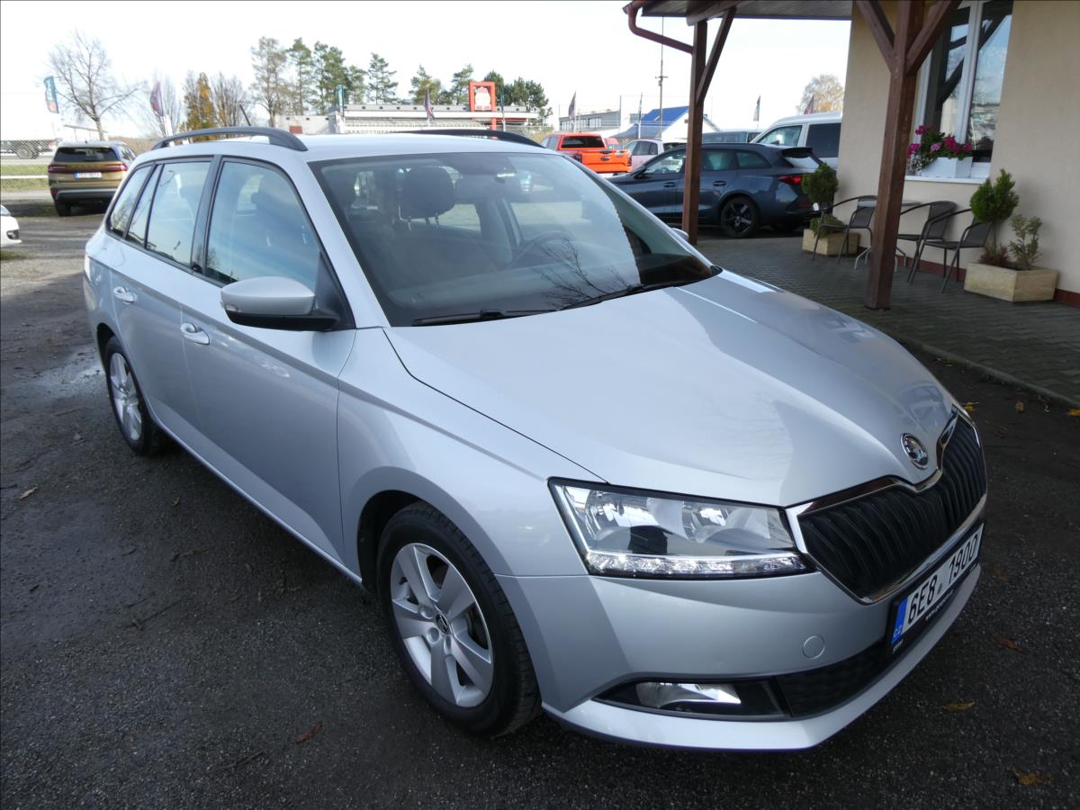 Škoda Fabia 1,0 TSi 70kW 1.majitel,2x kola