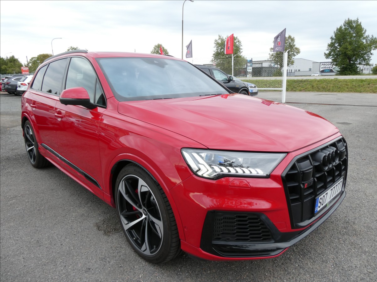 Audi SQ7 4,0 TDi V8 320kWwebasto,matrix