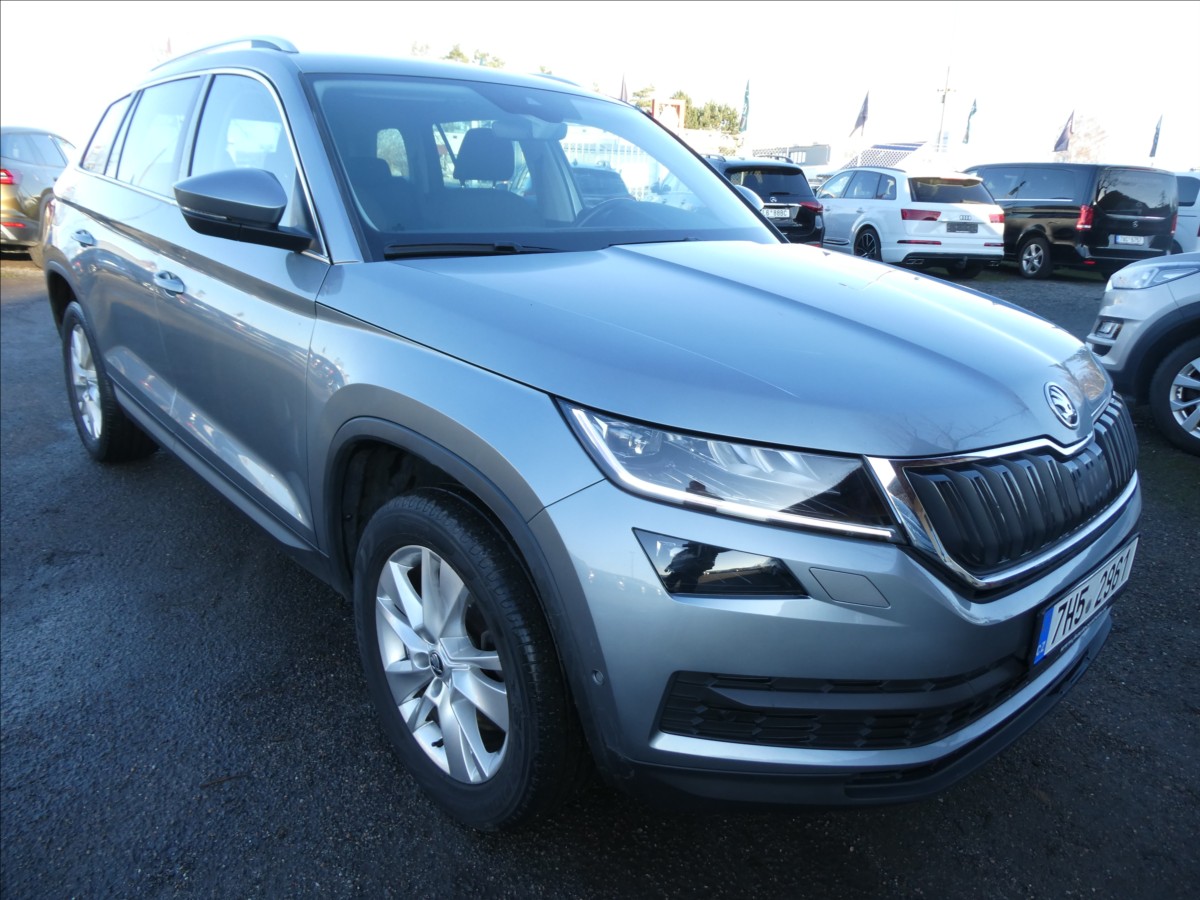 Škoda Kodiaq 2,0 TSi DSG Style 4x4,2 x kola