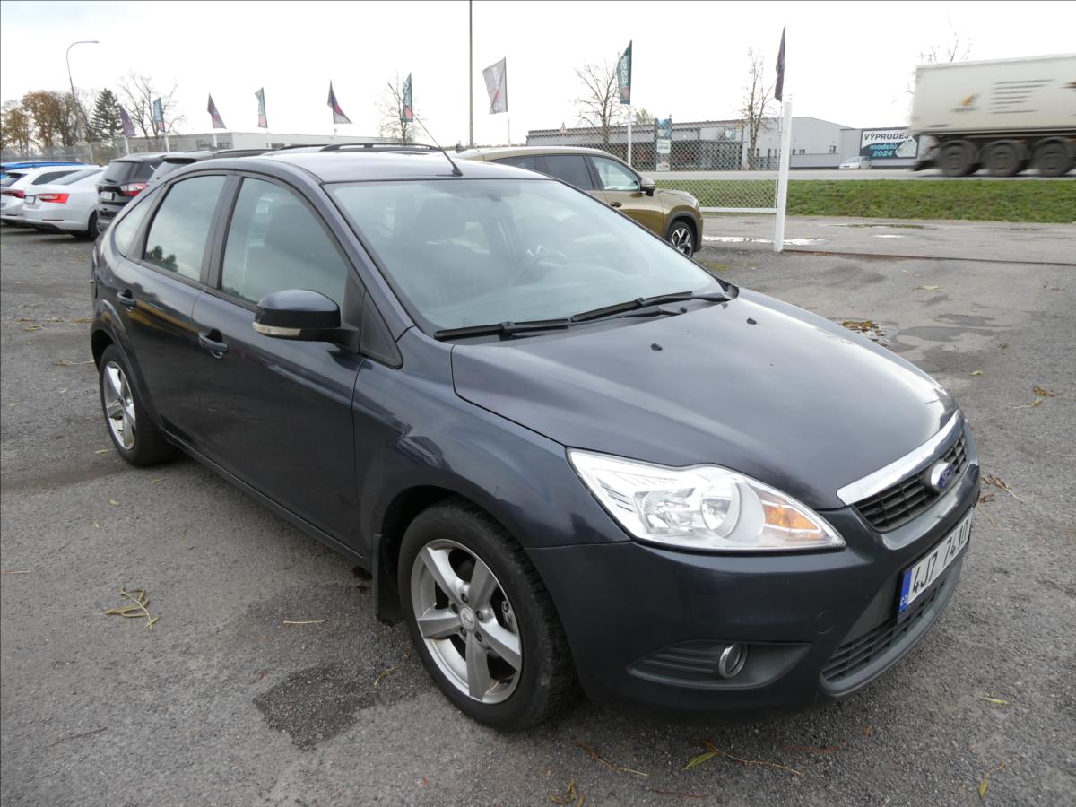 Ford Focus 1,6 i 16V 74kW digi.klima