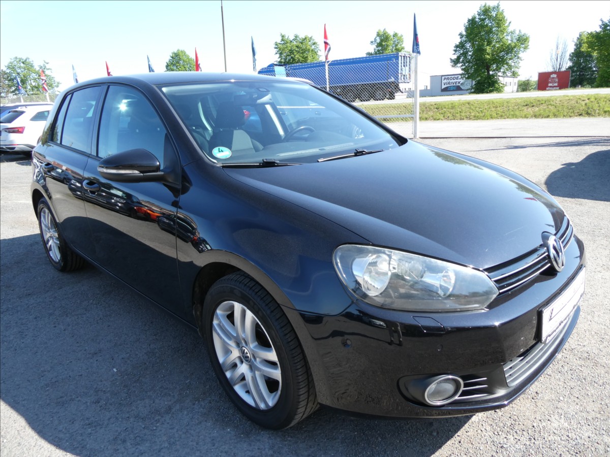 Volkswagen Golf 1,2 TSi 77kW BlackEdition,2.ma