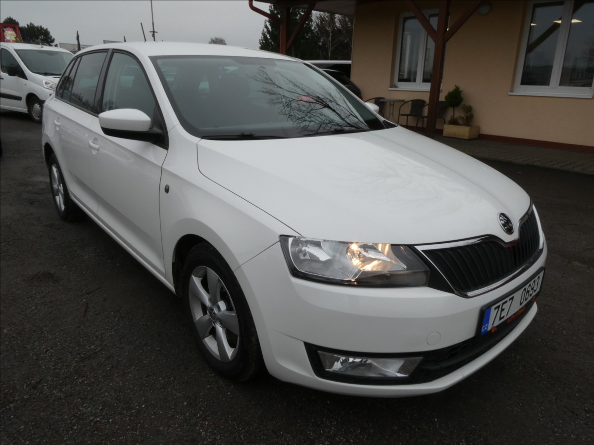 Škoda Rapid 1,6 TDi Spaceback Ambition Fre