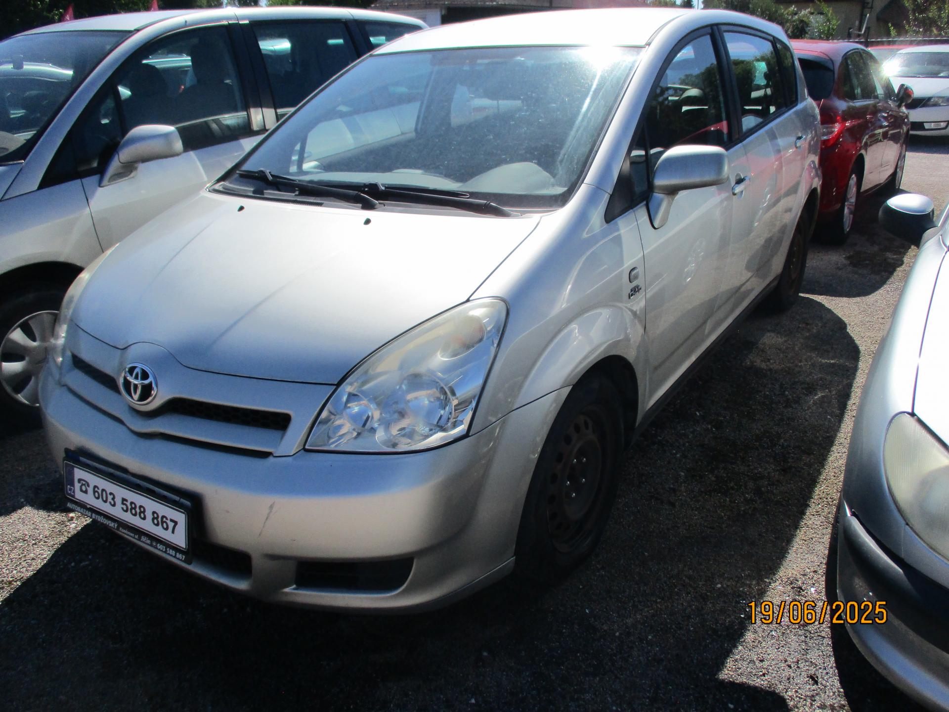 Toyota Corolla Verso 2,0 D - 4D