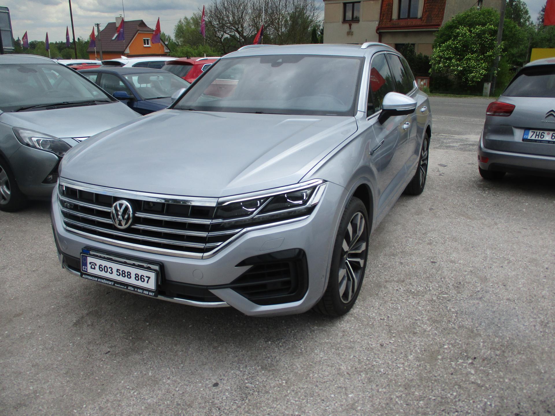 Volkswagen Touareg R Line 3,0 TDi