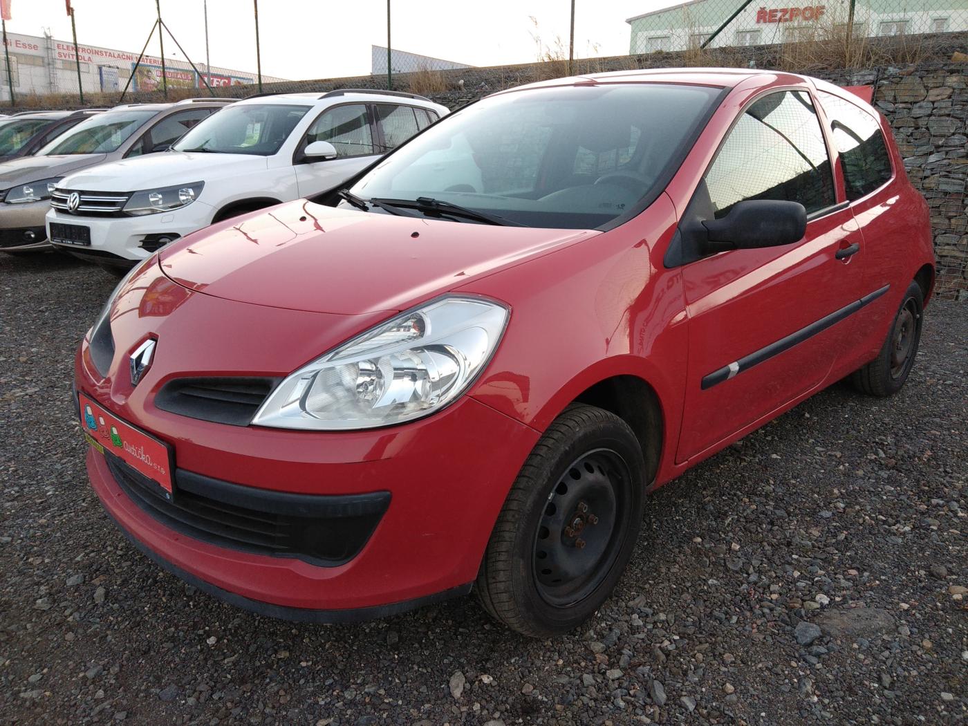 Renault Clio 1,2 55kW ČR*127tis km*