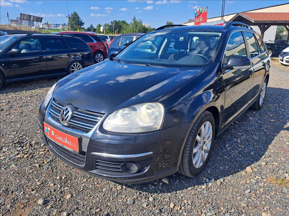Volkswagen Golf 2,0 TDi 1MAJ*Tažné*Rozvody