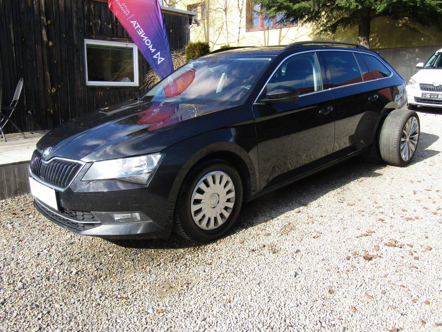 Škoda Superb 2.0 TDI 140 kW DSG 1.MAJITEL