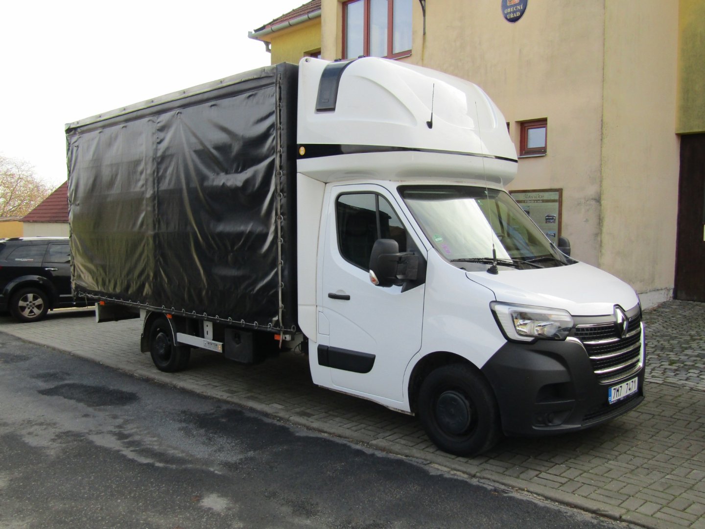 Renault Master 2.3 dCI 120 kW 10 PALET