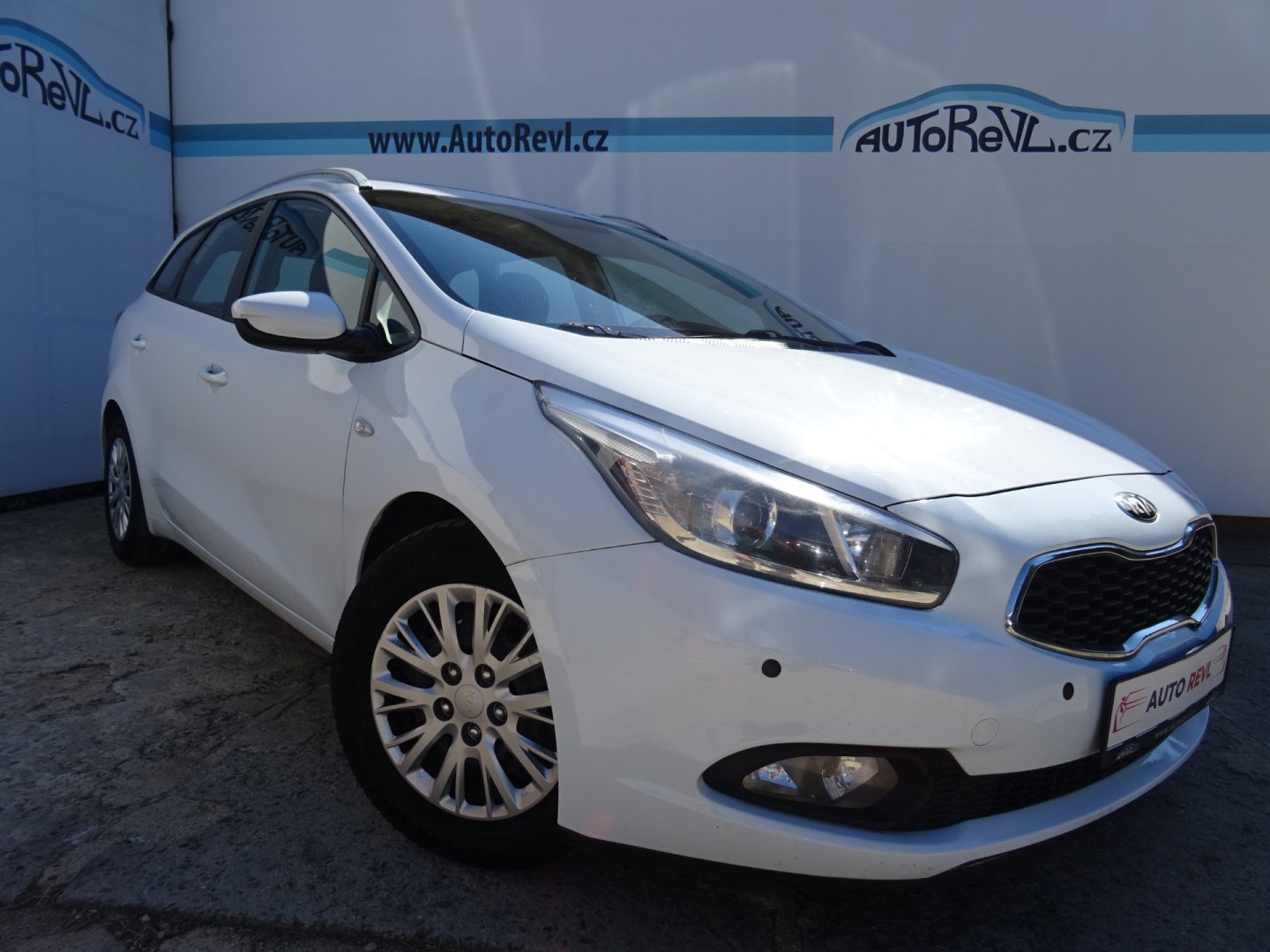Kia Ceed 1.6CRDi,94kW,NovéČR,klima