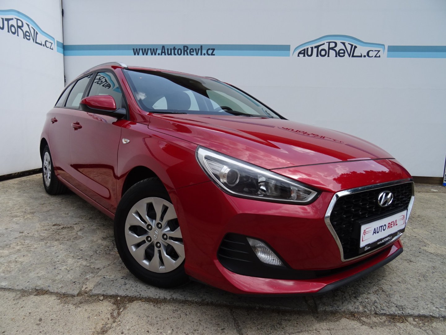 Hyundai i30 1.4i,73kW,1majČR,S.kni,klima