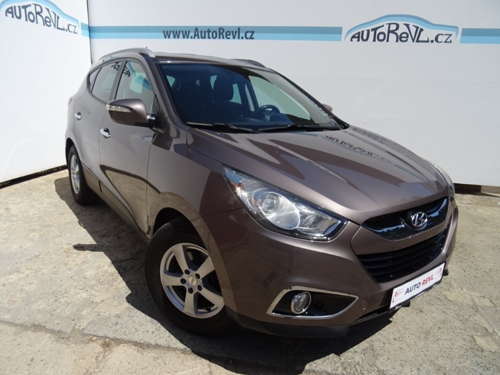 Hyundai ix35 2.0CRDi,135kW,4X4,1majČR,navi