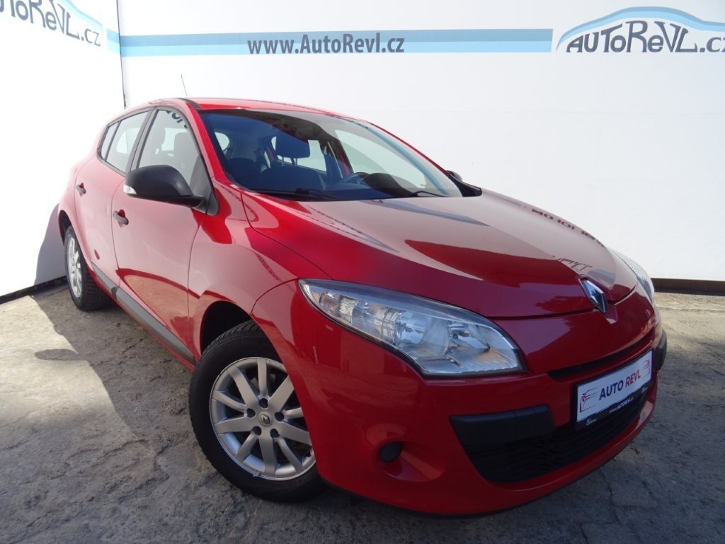 Renault Mégane 1.6i,74kW,NovéČR,s.kniha