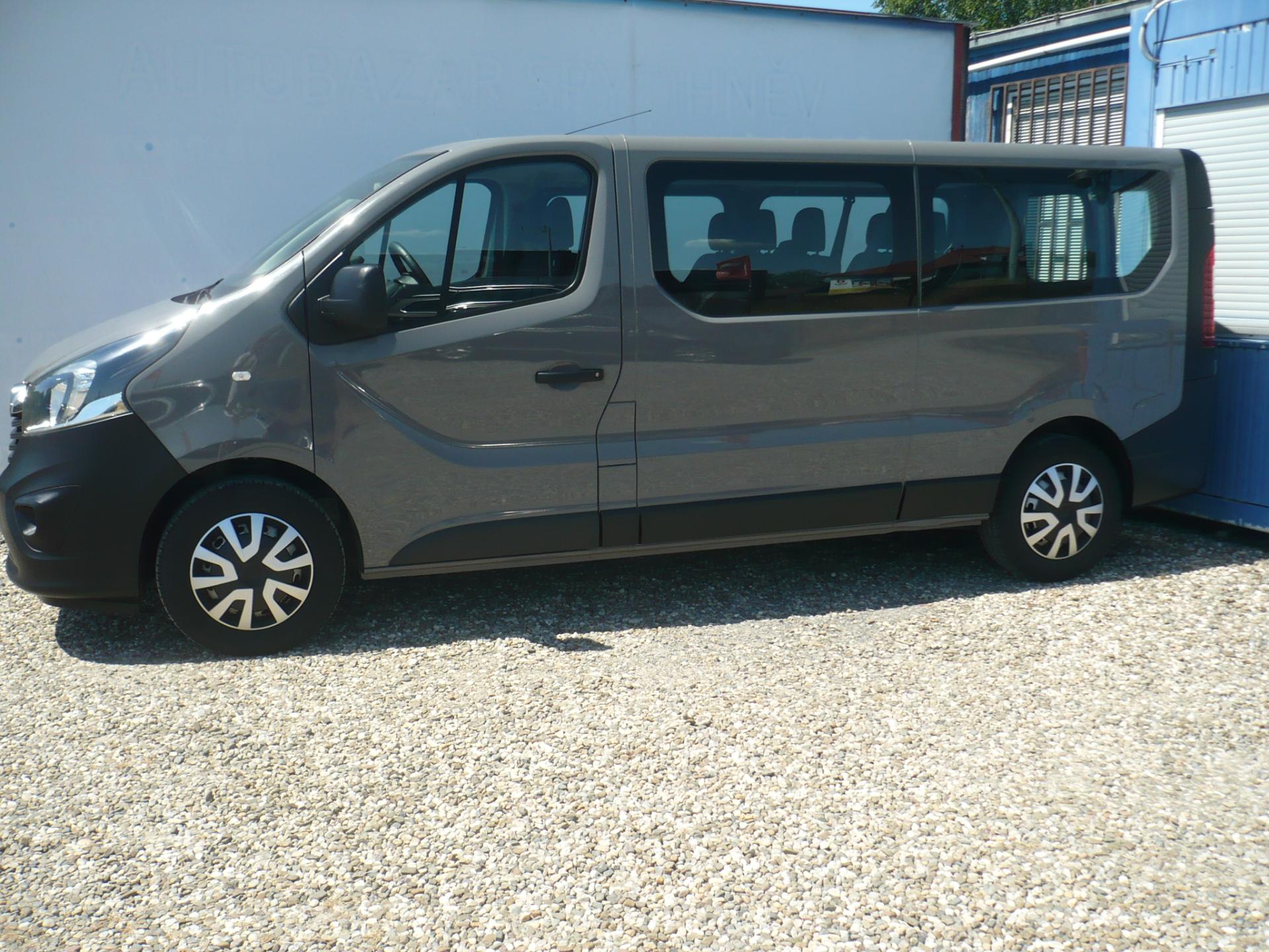 Opel Vivaro 1.6DCI 92Kw 9Míst Long - foto 3