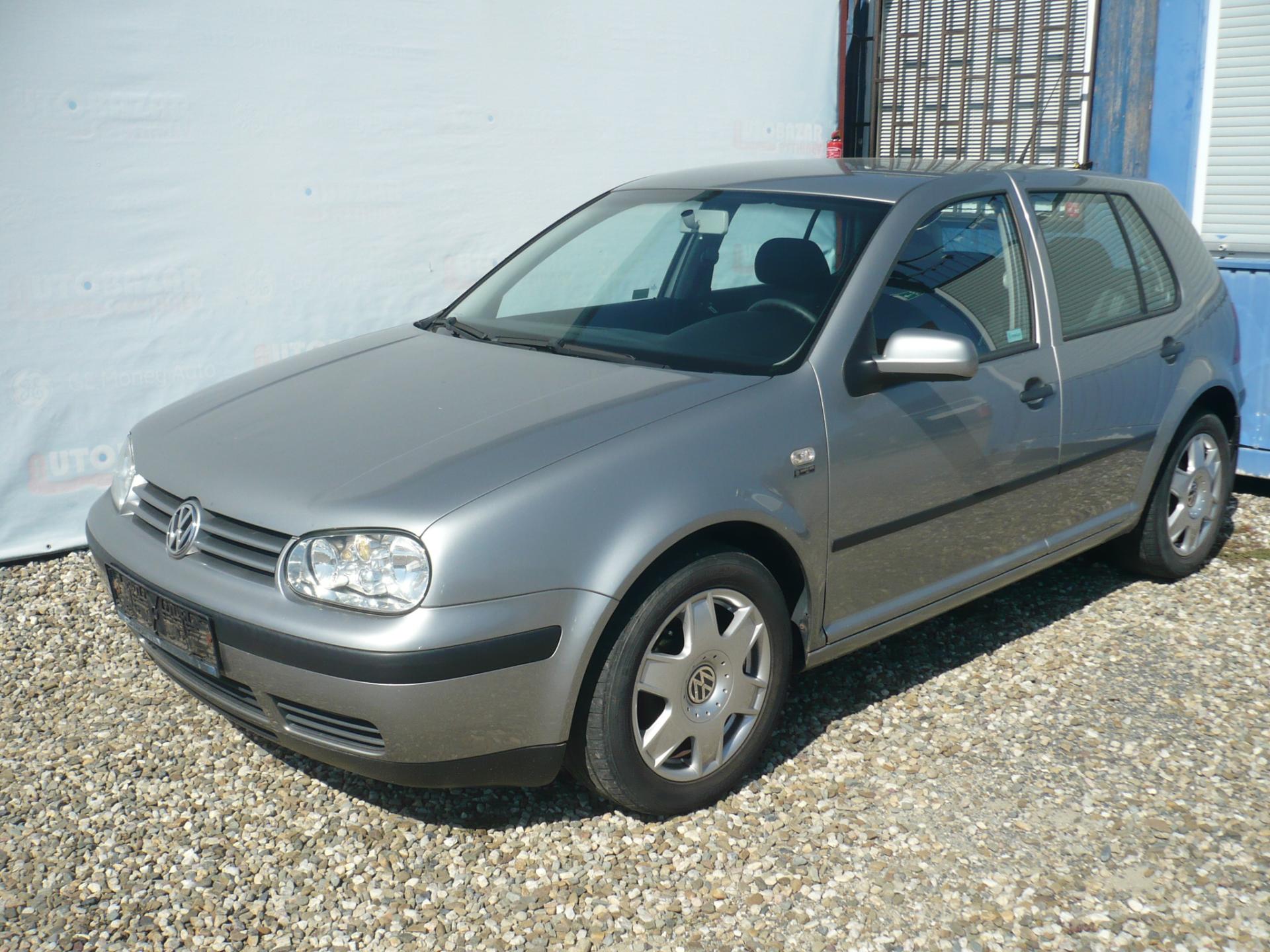 Volkswagen Golf 1.6i 77Kw Koupeno ČR