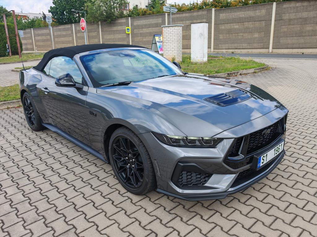 Ford Mustang 5.0 GT Cabrio zár. 5 Let