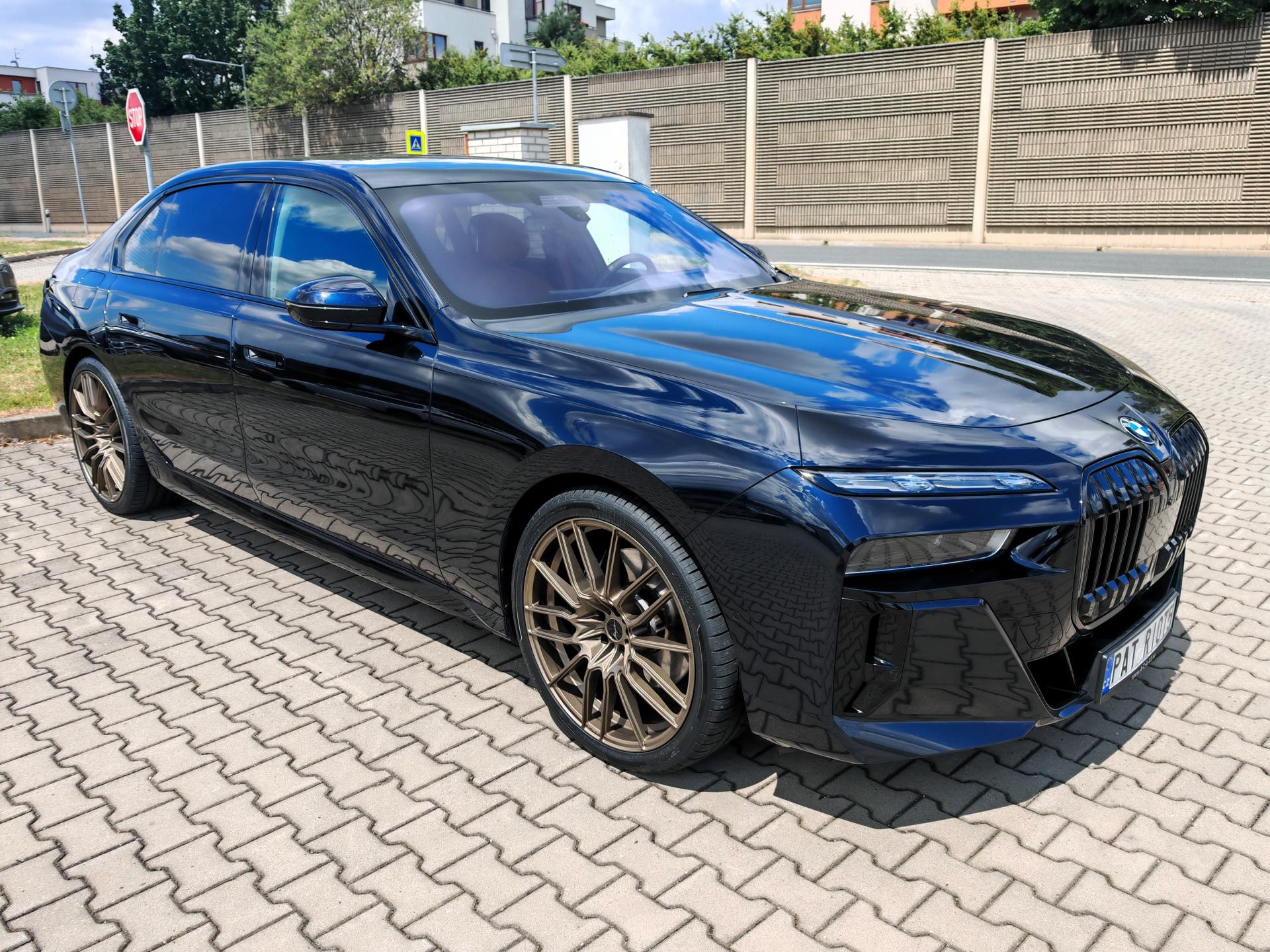 BMW Řada 7 740d xD M paket, Alu22 Breyton