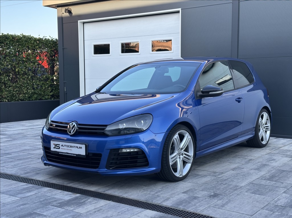 Volkswagen Golf 2,0 TSI 271PS R M/T 4x4