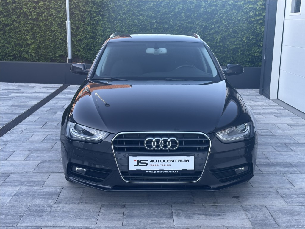 Audi A4 3,0 TDI 204PS Ambiente A/T