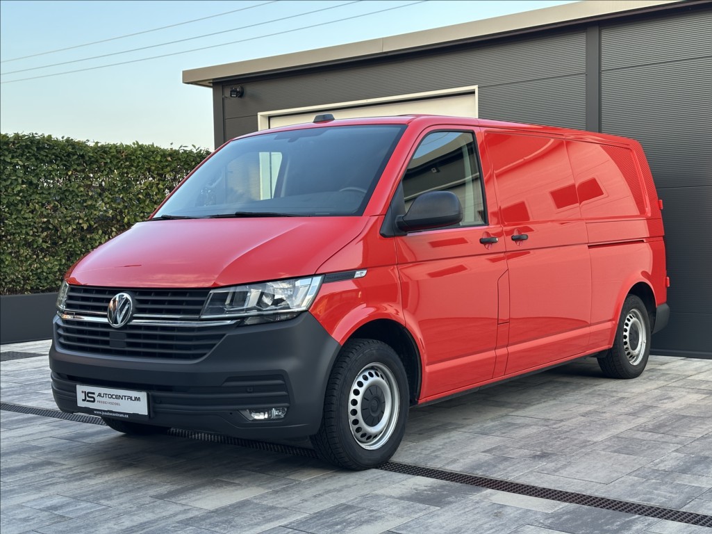 Volkswagen Transporter 2,0 TDI 150PS L2H1 Van 4x4 Dí