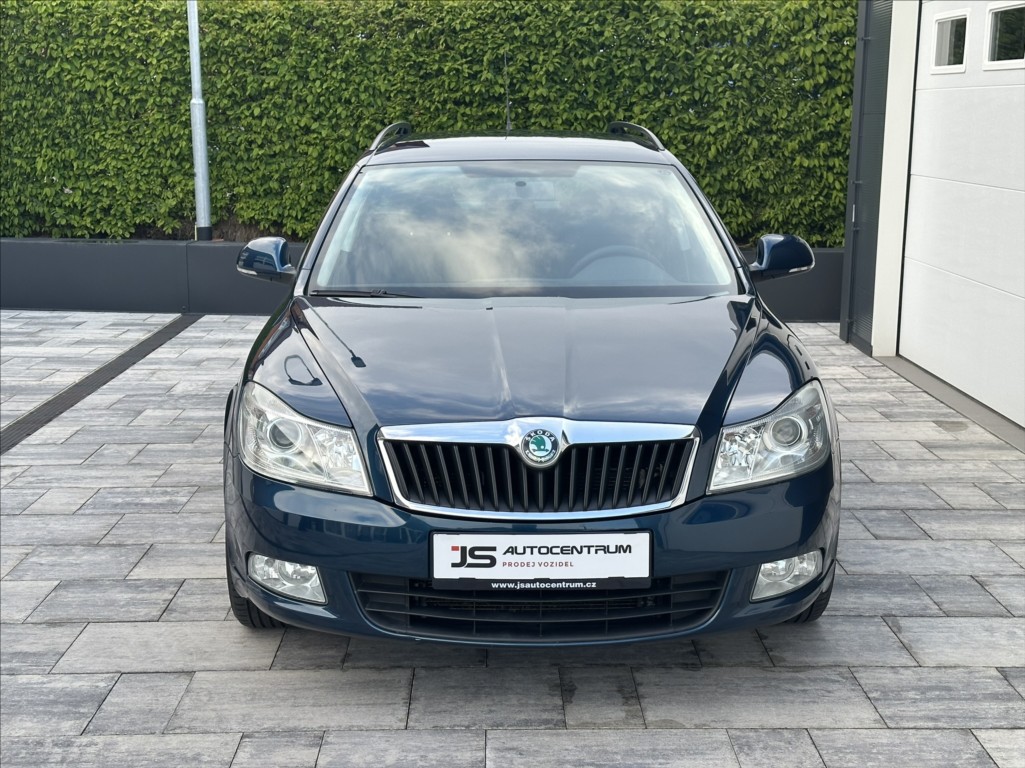 Škoda Octavia 1,8 TSI 152PS II FL Family